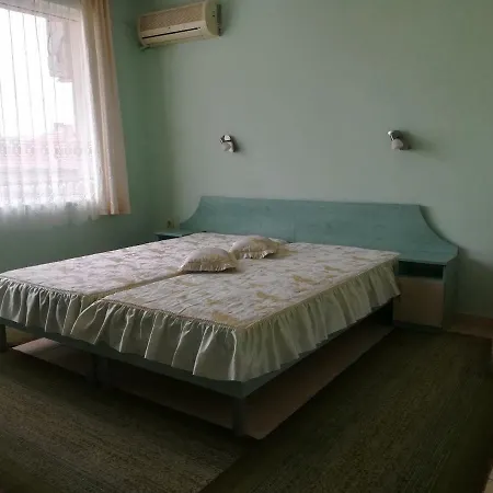 Georgieva Къща за гости 2*